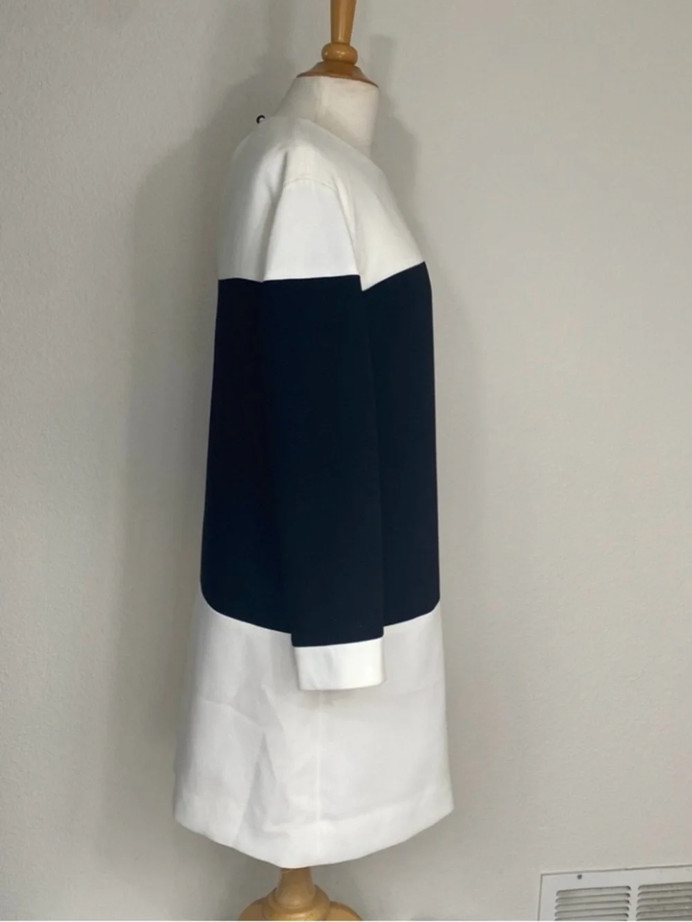 Kate Spade Women's Black Off White Colorblock Classic Shift Dress Size 6 Preppy